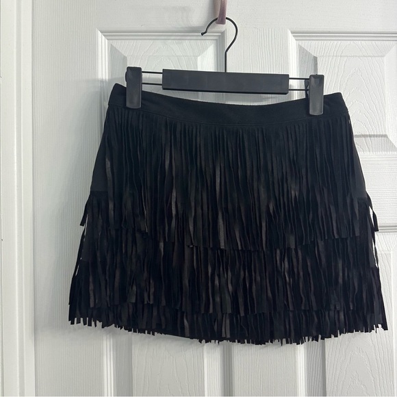 Alice + Olivia Skirt Mini Black Leather Fringe Tassels Western Boho Size 4 Small - Picture 4 of 6